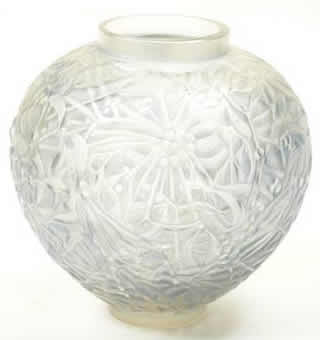 R. Lalique Gui Vase