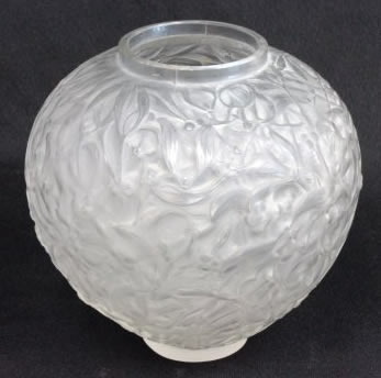 R. Lalique Gui Vase