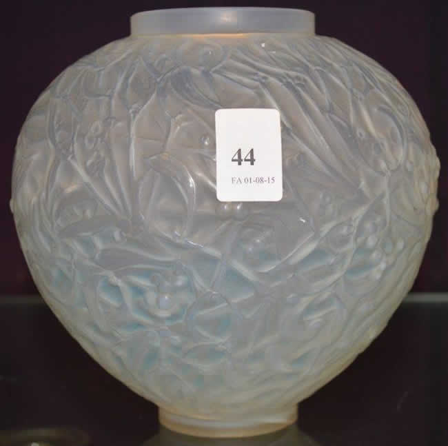 R. Lalique Gui Vase