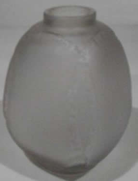 R. Lalique Guirlande De Roses Vase