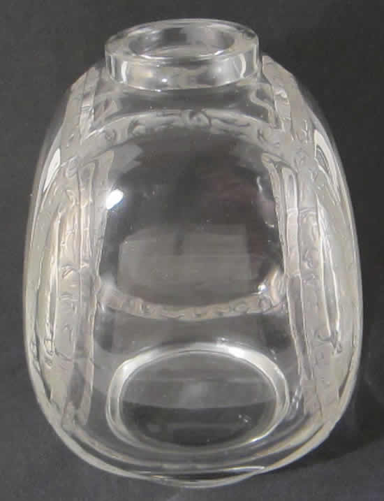 R. Lalique Guirlande De Roses Vase