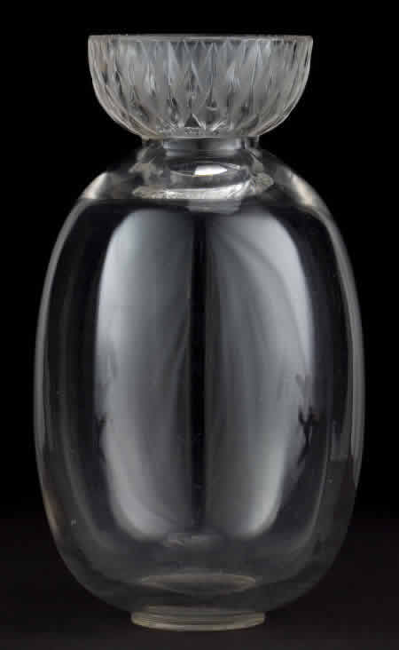 R. Lalique Helder Vase