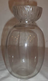 R. Lalique Helder Vase