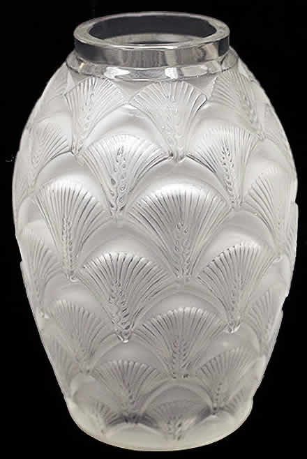 R. Lalique Herblay Vase