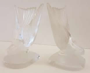 R. Lalique Hirondelle-B Bookend