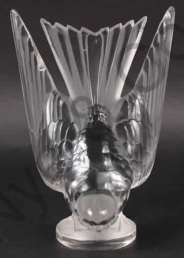 R. Lalique Hirondelle Car Mascot