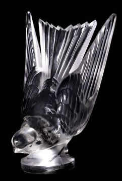R. Lalique Hirondelle Hood Ornament