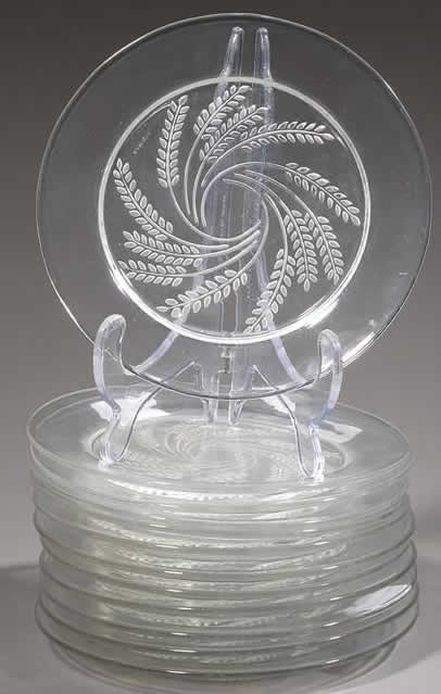 R. Lalique Hortense Assiette