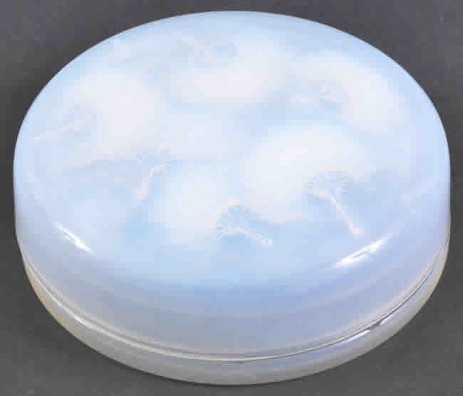 R. Lalique Houppes Covered Box