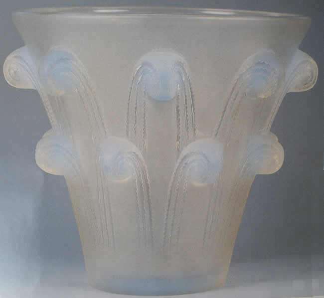Rene Lalique Jet d'eau Vase