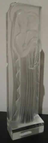R. Lalique La Madone A L'Enfant Statue