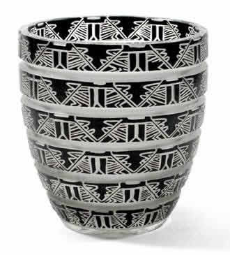 R. Lalique Lagamar Vase