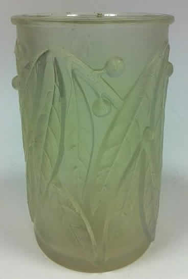 R. Lalique Laurier Vase
