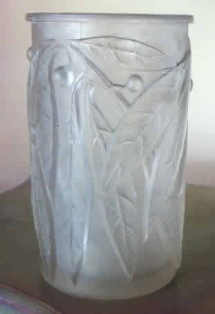 R. Lalique Laurier Vase