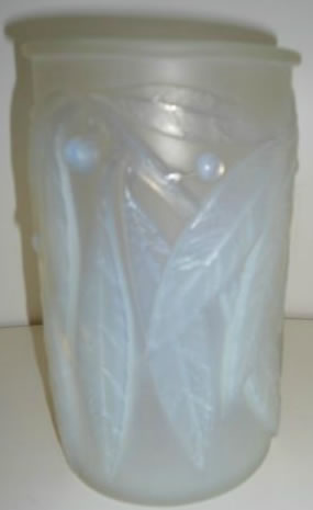 R. Lalique Laurier Vase