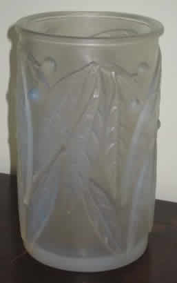 R. Lalique Laurier Vase