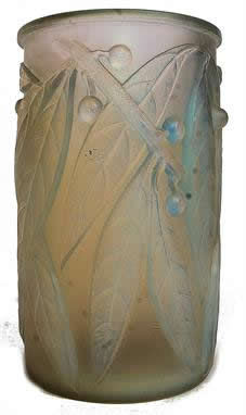 R. Lalique Laurier Vase