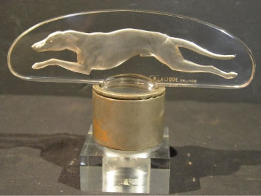 R. Lalique Levrier Bouchon De Radiateur