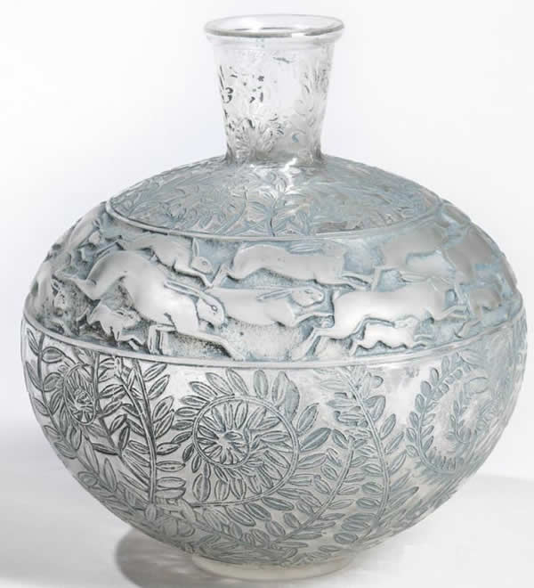 R. Lalique Lievres Vase