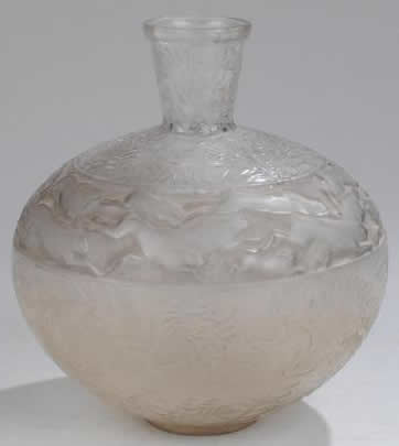 R. Lalique Lievres Vase