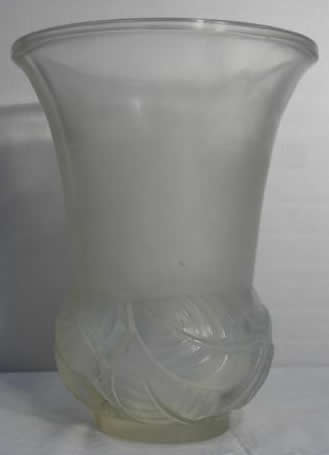 R. Lalique Lilas Vase