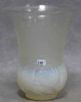 R. Lalique Lilas Vase