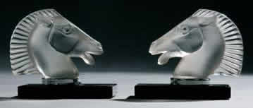 R. Lalique Longchamp-B Bookend