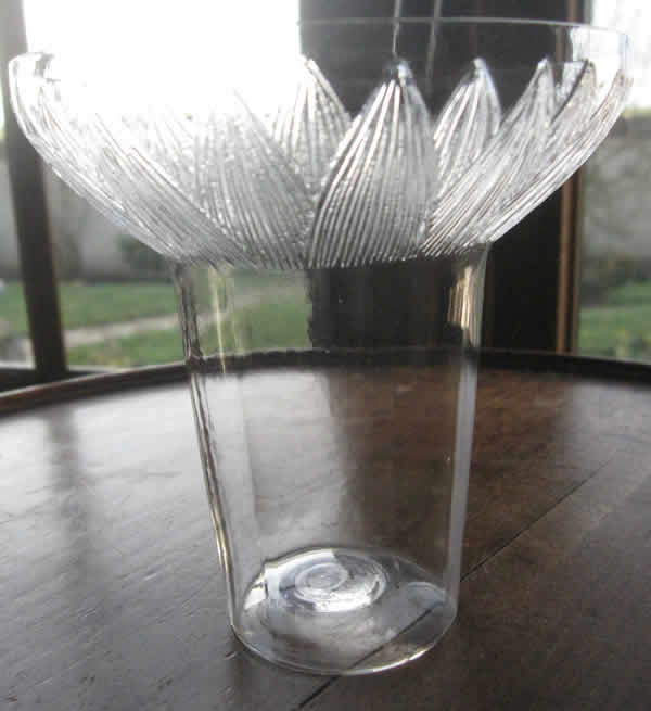 R. Lalique Lotus-3 Glass
