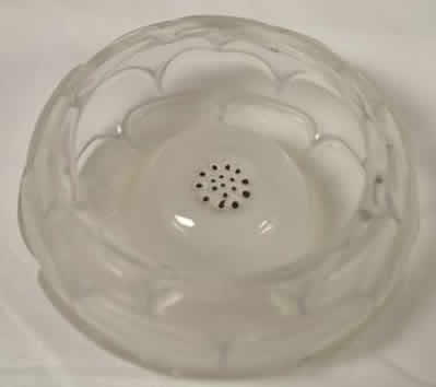 R. Lalique Louise Ashtray