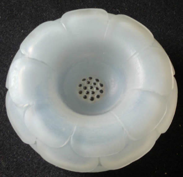 R. Lalique Louise Ashtray