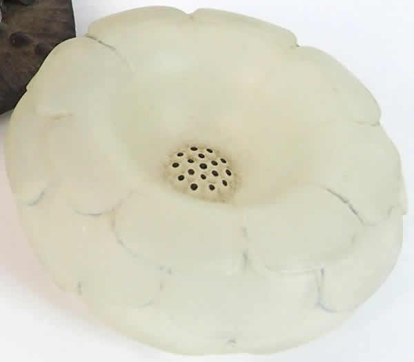 R. Lalique Louise Cendrier