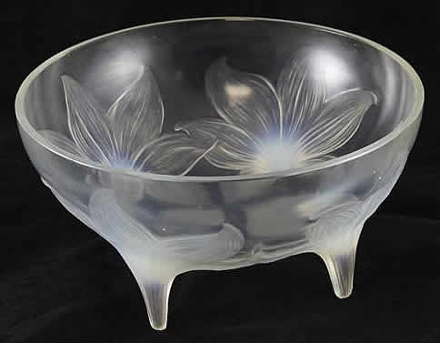 R. Lalique Lys Bowl