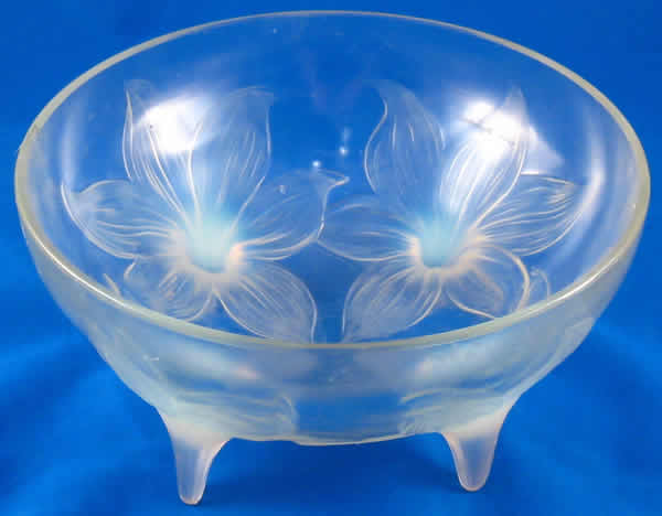 R. Lalique Lys Footed Bowl