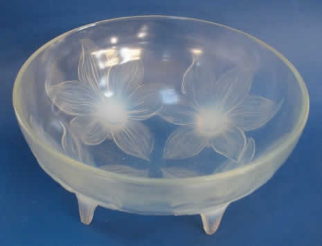 R. Lalique Lys Bowl