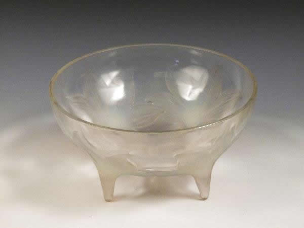 R. Lalique Lys Bowl