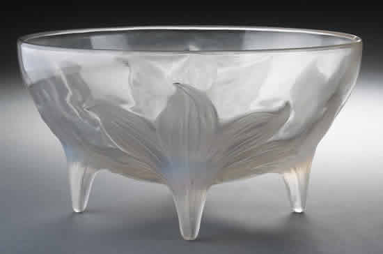 R. Lalique Lys Bowl