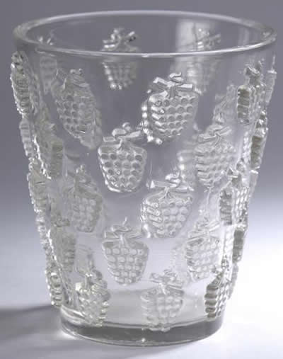 R. Lalique Malaga Vase
