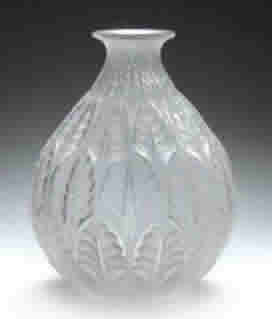 R. Lalique Malesherbes Vase