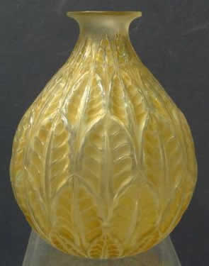 R. Lalique Malesherbes Vase