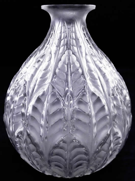 R. Lalique Malesherbes Vase