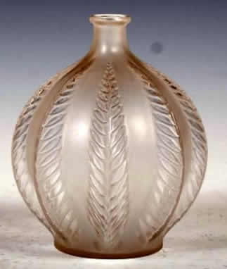 R. Lalique Malines Vase