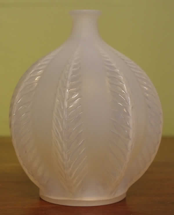 R. Lalique Malines Vase