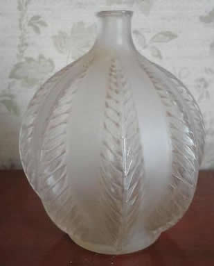 R. Lalique Malines Vase