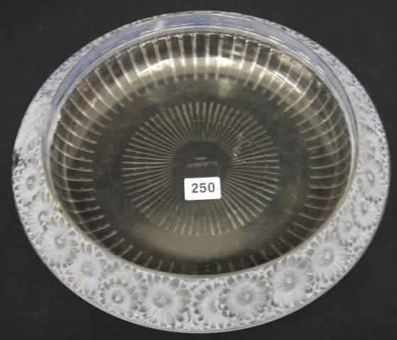 R. Lalique Marguerites Bowl