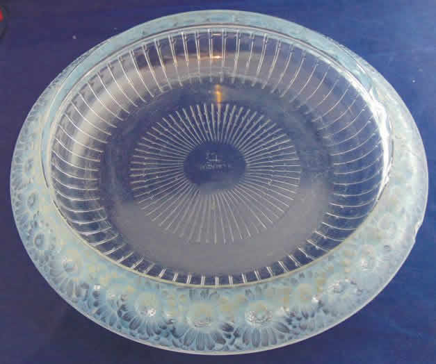 R. Lalique Marguerites Bowl