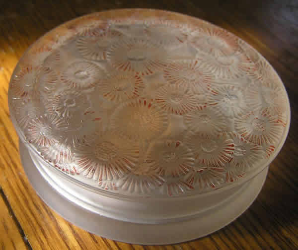 R. Lalique Marguerites Box
