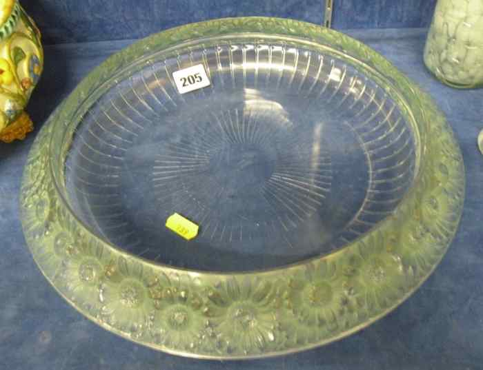 R. Lalique Marguerites Bowl