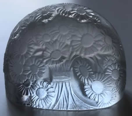 R. Lalique Marguerites Menu Holder