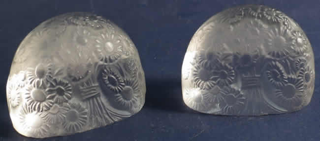 R. Lalique Marguerites Menu Card Holder