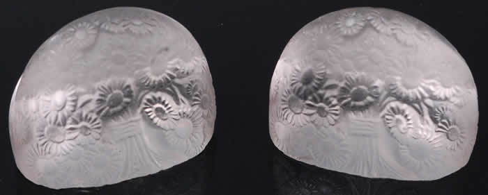 R. Lalique Marguerites Menu Holder